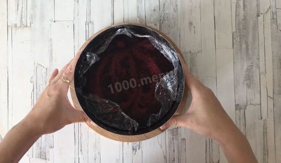 йогуртовый фисташковый торт с жимолостью