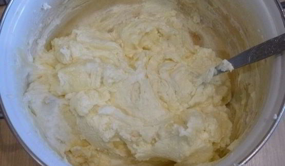 клубничный торт с белым шоколадом