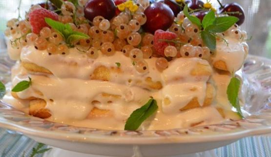 летний торт из печенья савоярди