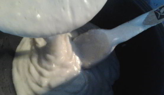 нежный и пушистый бисквит с арахисом