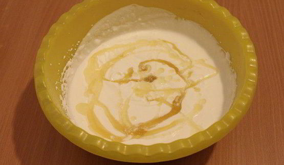 шоколадно-малиновый торт с творожно-сливочным кремом