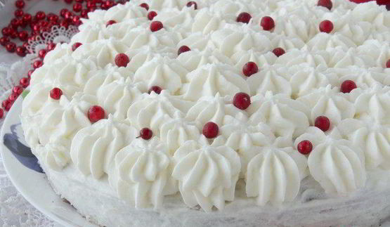 шоколадно-малиновый торт с творожно-сливочным кремом