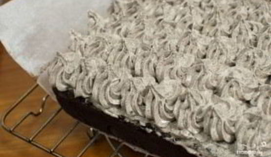 шоколадный торт с печеньем