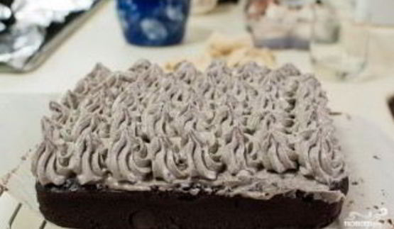 шоколадный торт с печеньем