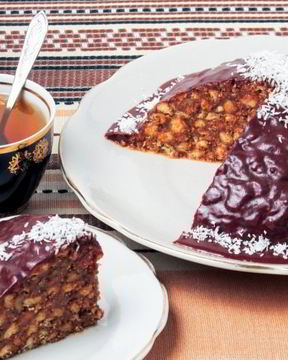 Торт из печенья и вареной сгущенки