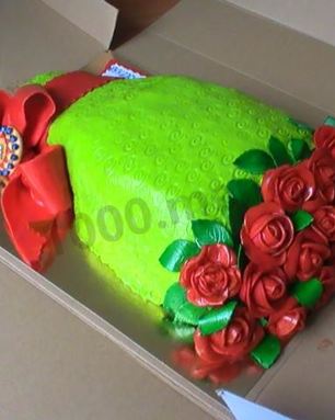 Торт с бантом из мастики Букет роз