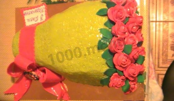 торт с бантом из мастики букет роз