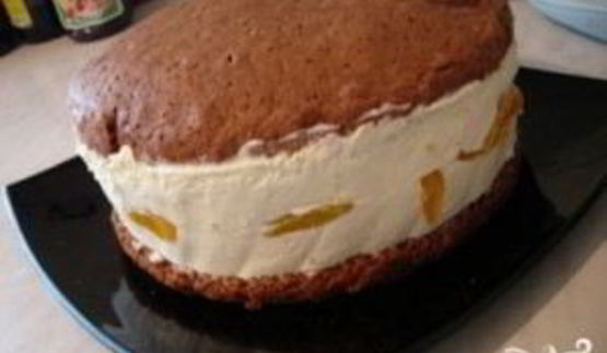 торт с консервированными персиками