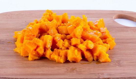 торт с тыквой и сабайоном на белом шоколаде