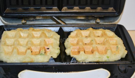 картофельные вафли в вафельнице