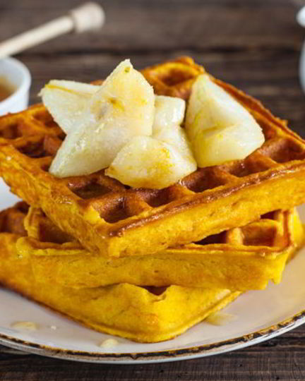 Рецепт морковных вафель с грушами