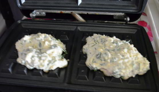 вафли с сыром и зеленью