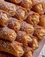 Вафли с вареной сгущенкой