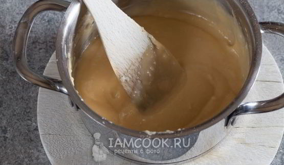 большие эклеры с фруктами