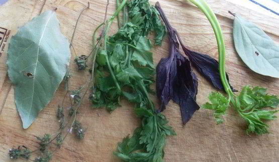 консоме с профитролями