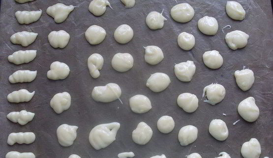 консоме с профитролями