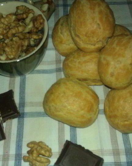 Рецепт необыкновенных эклеров с орехово-бейлисовым кремом