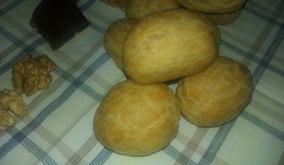 необыкновенные эклеры с орехово-бейлисовым кремом