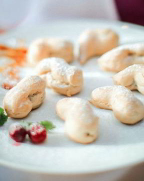 Профитроли с кремом