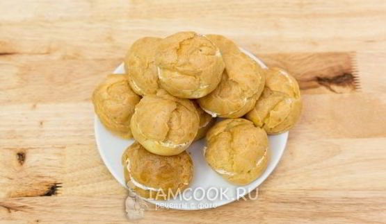 профитроли с семгой и сливочным сыром