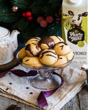 Профитроли с шоколадом