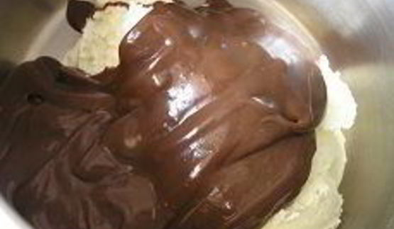 шоколадно-апельсиновый торт с профитролями