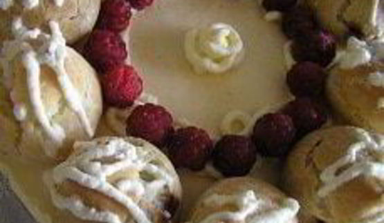 шоколадно-апельсиновый торт с профитролями