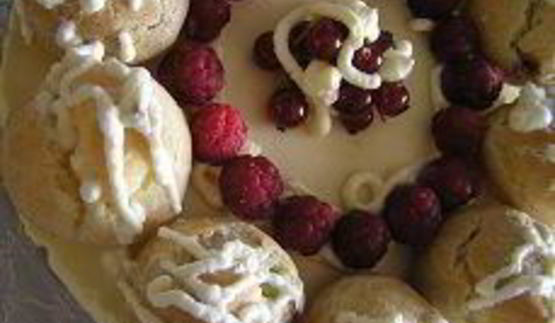 шоколадно-апельсиновый торт с профитролями