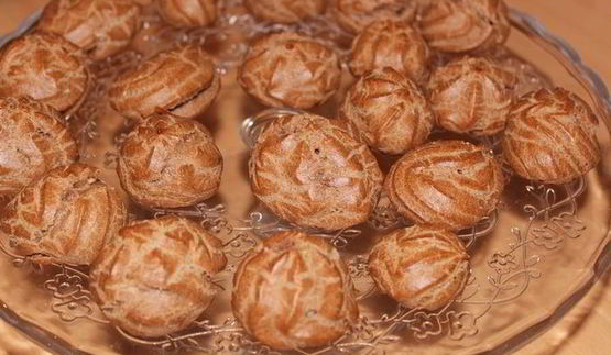 шоколадные профитроли с маскарпоне