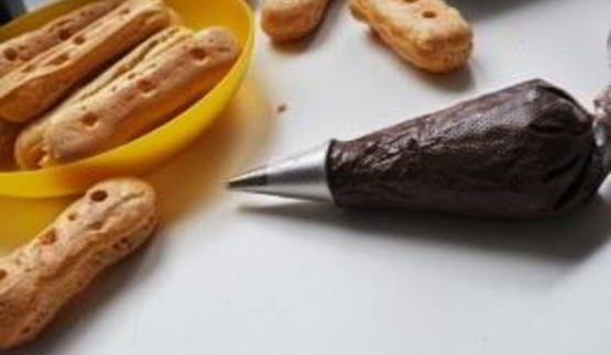 шоколадные эклеры