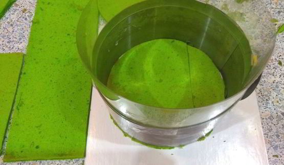 торт с профитролями