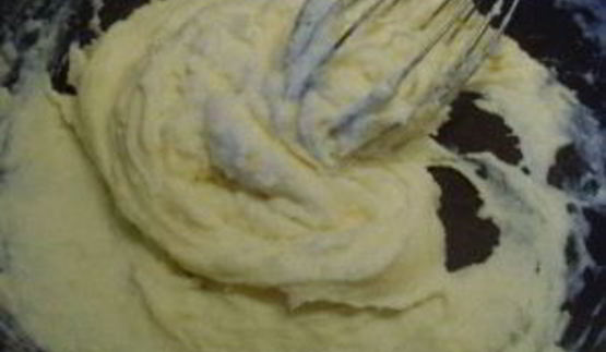 эклеры из заварного теста с белыми грибами