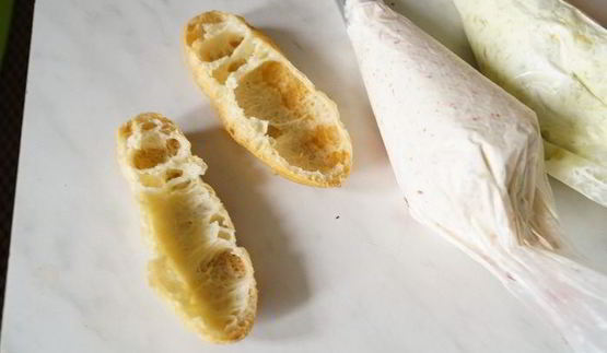 эклеры с крабовой начинкой