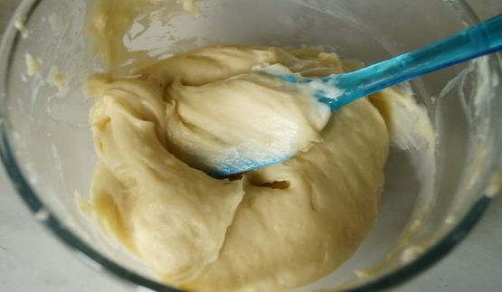 эклеры с крабовой начинкой