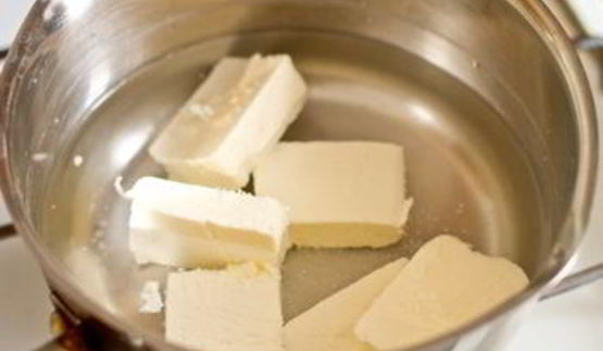 эклеры с креветочным кремом и тартаром из хурмы