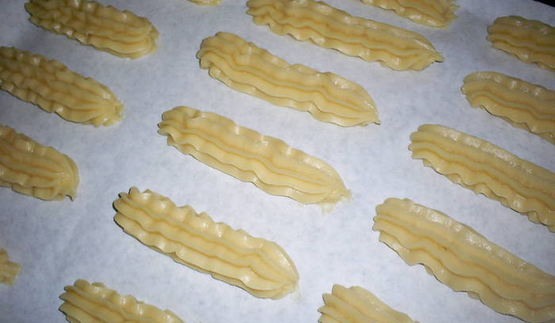 эклеры с масляно-заварным кремом