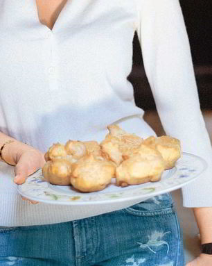 Эклеры с меренгами