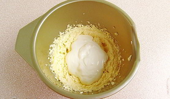 эклеры со сливочно-сметанным кремом