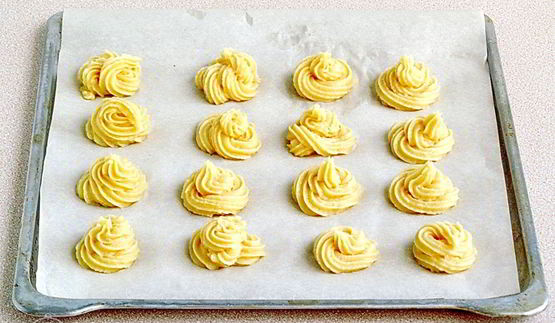 эклеры со сливочно-сметанным кремом