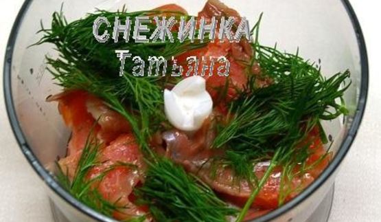 закусочный торт новогодняя елка из профитролей и сливочного крем-мусса с семгой