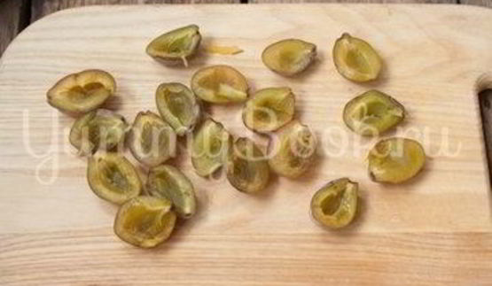 творожная запеканка со сливами