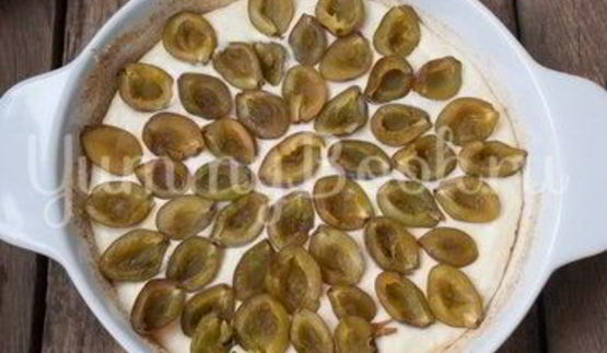 творожная запеканка со сливами