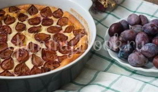 творожная запеканка со сливами