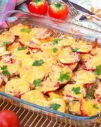 Запеканка из баклажанов, помидоров и картофеля