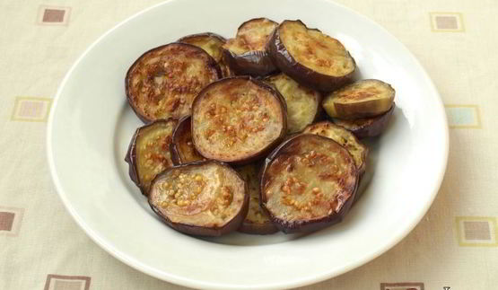 запеканка из баклажанов, помидоров и картофеля