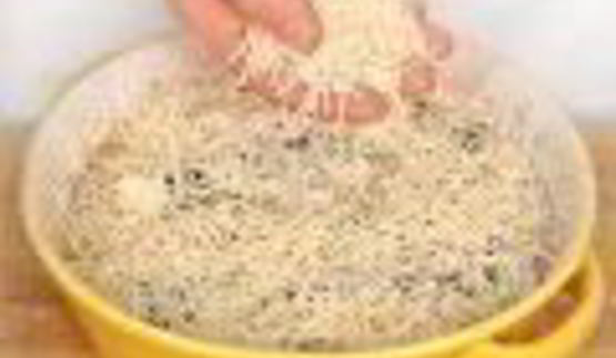 запеканка из коричневого риса со шпинатом и фетой