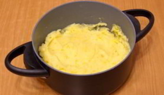 запеканка с куриным филе, грибами и картофельным пюре