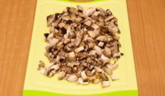 запеканка с куриным филе, грибами и картофельным пюре