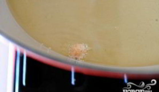 жареные яблоки в тесте