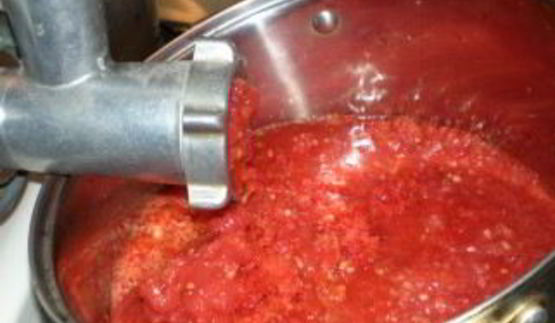 аджика с хреном и чесноком на зиму